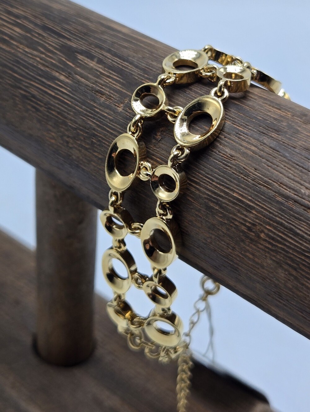 NWT Worthington Circle Bracelet Chain Link Gold Tone Fashion Costume Jewelry